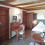 Staudacher Hof-das Romantische Haus Hotel Millstatt