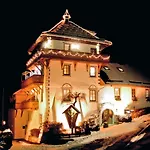 Staudacher Hof-das Romantische Haus Hotel Millstatt