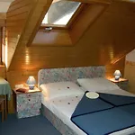 Staudacher Hof-das Romantische Haus Hotel Millstatt