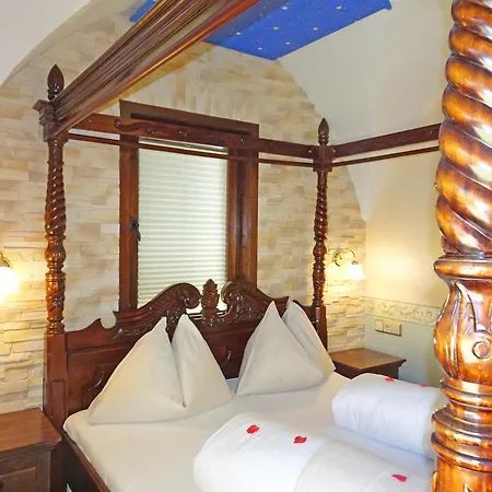 Staudacher Hof-das Romantische Haus 3*