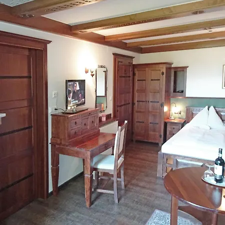 Staudacher Hof-das Romantische Haus 酒店 米尔施塔特