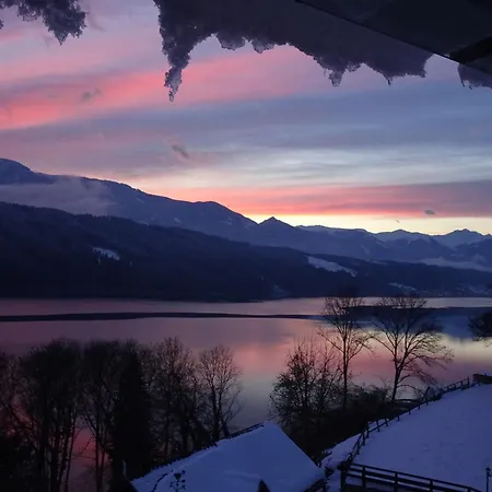 Staudacher Hof-das Romantische Haus 米尔施塔特