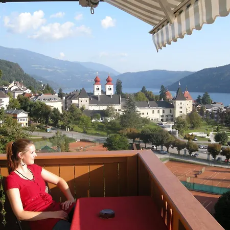 Staudacher Hof-das Romantische Haus Hotel Millstatt