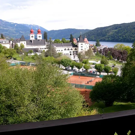 فندق Staudacher Hof-das Romantische Haus