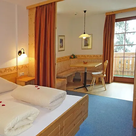 Staudacher Hof-das Romantische Haus Hotel Millstatt