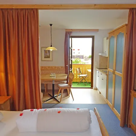 Hotel Staudacher Hof-das Romantische Haus Millstatt