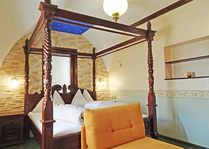 Staudacher Hof-das Romantische Haus 3*